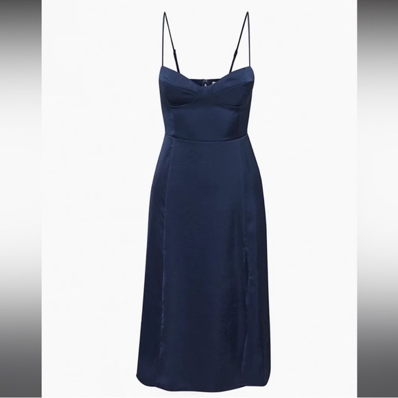 Wilfred Dresses & Skirts - Aritzia Glaze Dress Navy Size 8